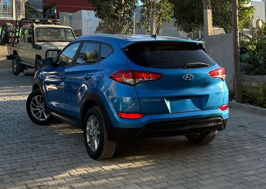HYUNDAI TUCSON 2016 image 5