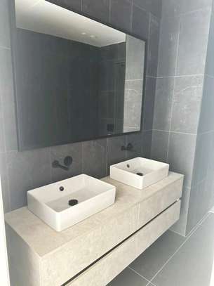 Superbe duplex corniche almadies image 11