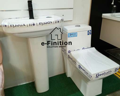 Ensemble chaise et lavabo complet image 3