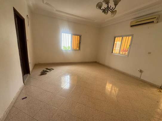 Villa à vendre aux Almadies juste derrière Philippe Moris image 4