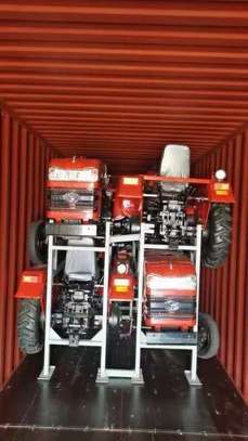 **🚜 Mini Tracteurs Puissants & Fiables image 1