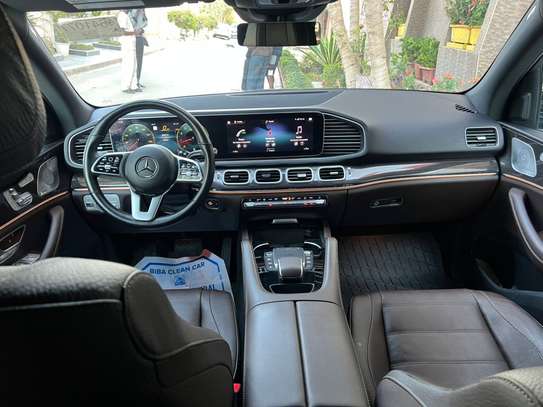 Mercedes Benz GLE 2024 image 13
