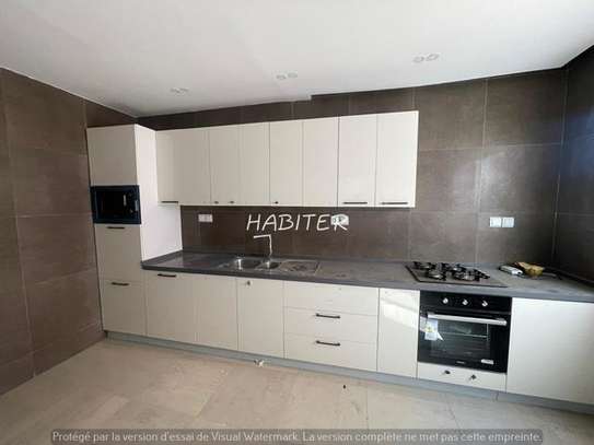 Appartement à louer aux Mamelles à la cité Mackiou Faye image 5