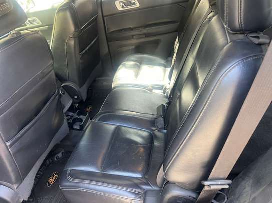 Ford Explorer 2011 image 5