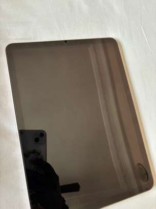 iPad Air 5th Generation image 1