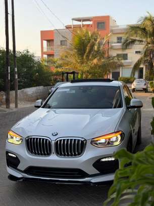 BMW X4 image 3