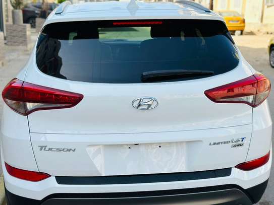 Hyundai Tucson limited 2016 image 8