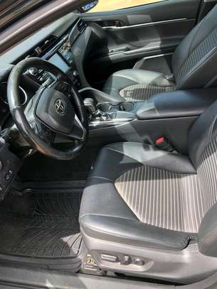 Toyota camry 2019 image 12