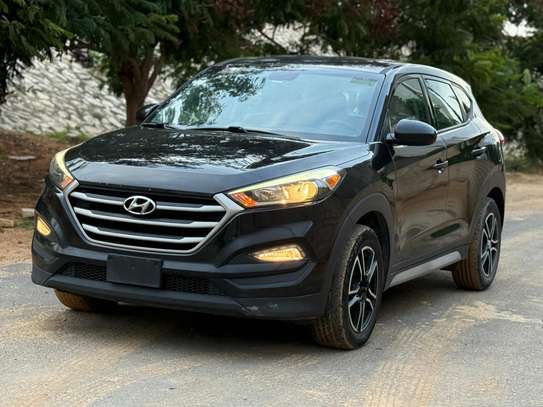 Hyundai tucson image 9
