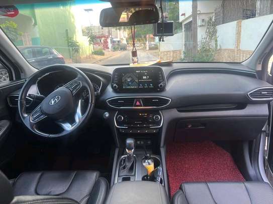 hyundai santa fe 2019 image 3