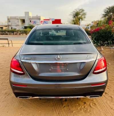 MERCEDES E300 2017 image 5