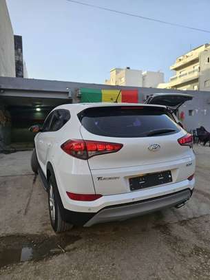 HYUNDAI TUCSON 2017 image 3