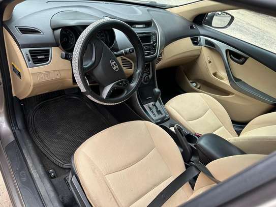 HYUNDAI ELANTRA NOUVEAU MODEL image 5