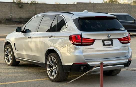 BMW X5 image 5