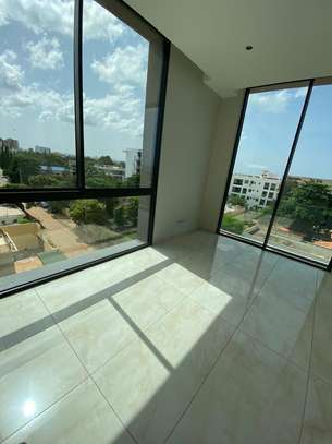 Appartement f4 à louer à fann image 3