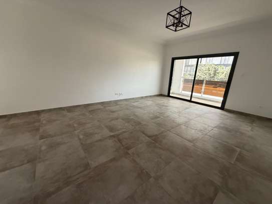 Bel appartement à louer aux Almadies image 1