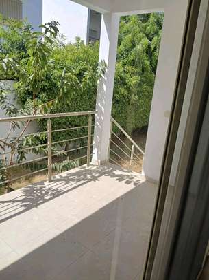 villa louer mermoz image 4