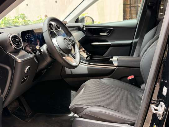 Mercedes CLC 400 E _2025 image 10