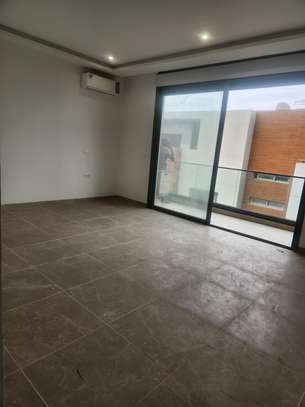 F6 à louer à Fann residence image 4