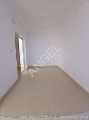 Ref_2924_SEY Appartement à louer à Batrain image 6