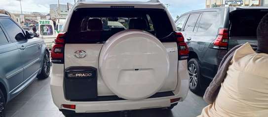 Toyota Prado 2018 image 10