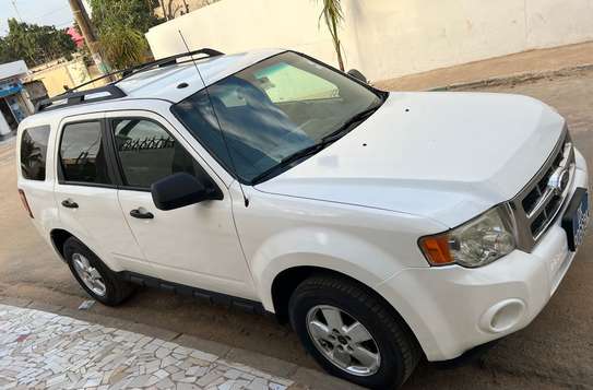 FORD ESCAPE 2011 image 4