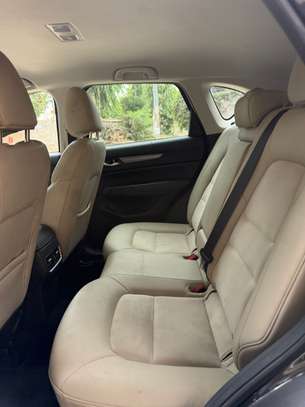 MAZDA CX5 image 6