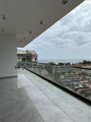 Appartement haut standing avec vue mer à louer  aux Almadies image 2