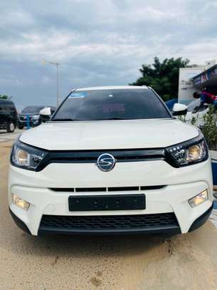 Ssangyong Tivoli 2017 image 3