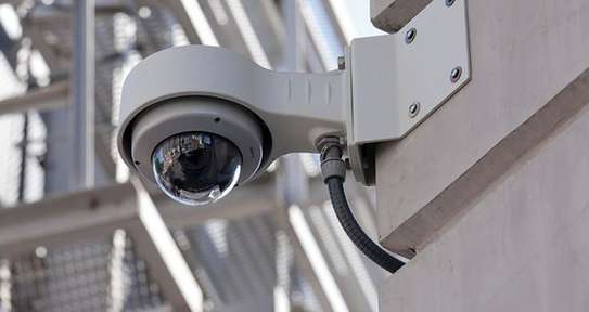 Installation Cameras de Surveillance image 1