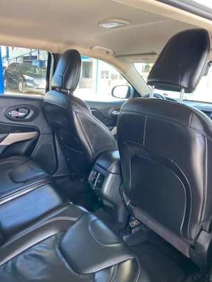 Jeep Cherokee 2017 full options image 1