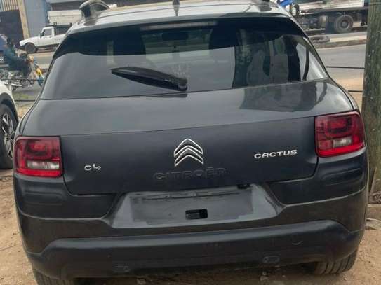 CITROEN C4 CACTUS image 3