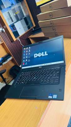 DELL 7480 neuf - i7 - 256/ 8gb dan son carton image 5
