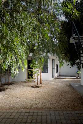 Villa plein pied à vendre à la somone 600 m² image 9
