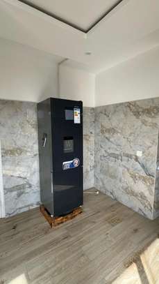 APPARTEMENT F4 MEUBLÉ À LOUER À MERMOZ image 2