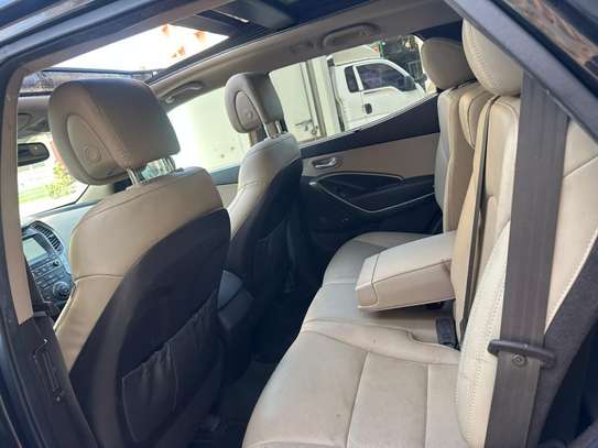 Hyundai santafe 2018 image 11