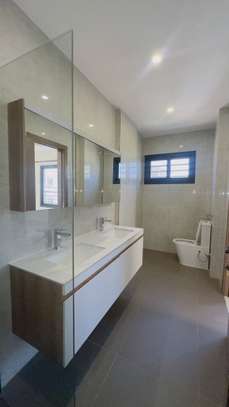 Appartement neuf à louer à Amitié 3 VDN image 6