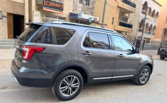 Ford Explorer 2017 image 11
