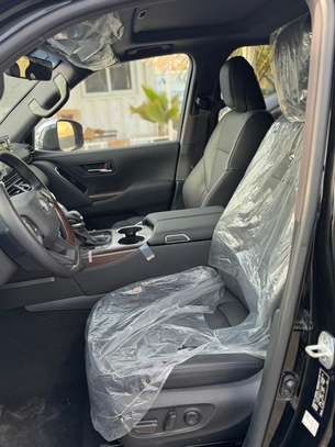 Toyota land cruiser VX image 14