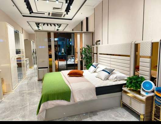 CHAMBRE À COUCHER VIP image 1