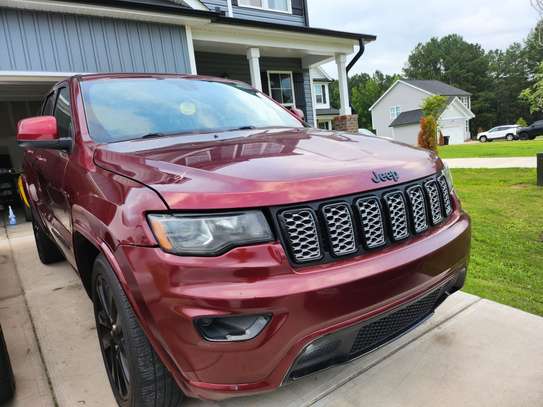 JEEP GRAND CHEROKEE image 3