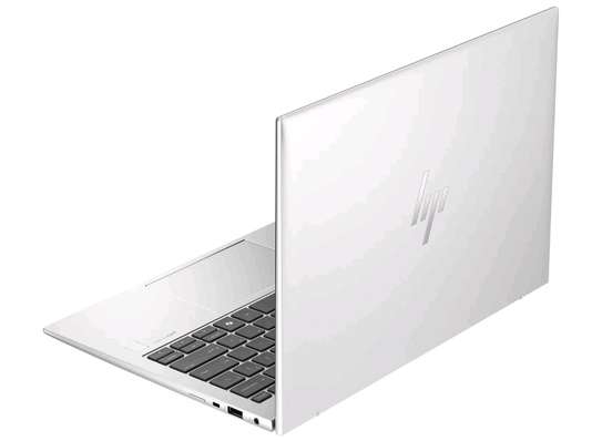 HP ELITEBOOK 830 G11 image 2