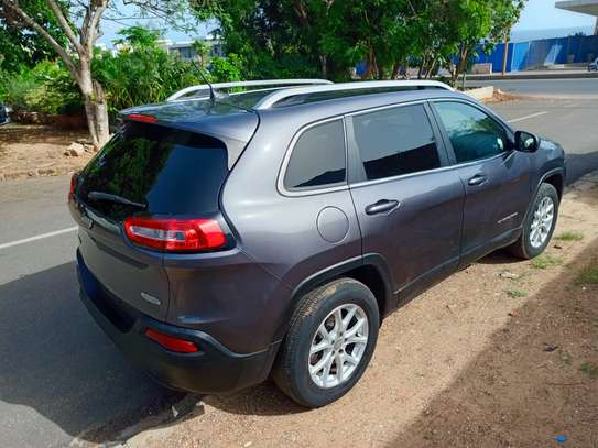 Jeep Cherokee 2018 image 8