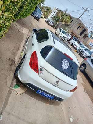 peugeot 308 image 2