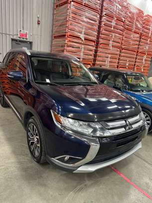 Mitsubishi outlander à louer image 2