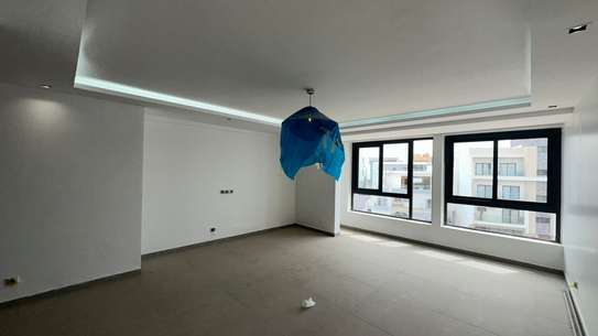Appartement 3 chambes salon derrière Onomo (150m2) image 5