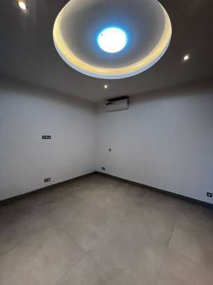 Appartement F5 à louer aux Almadies image 5