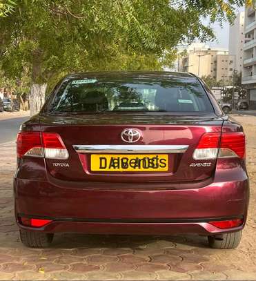 Toyota Avensis 2016 image 7