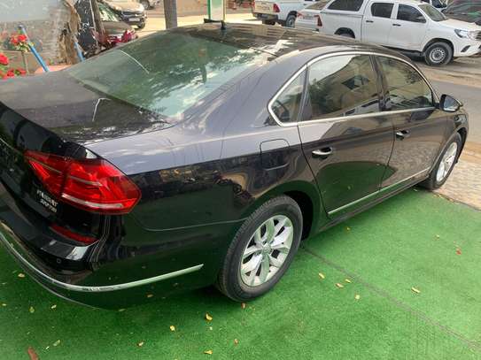 Volkswagen Passat 2018 image 6