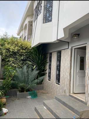VILLA R+1 A LOUER image 9